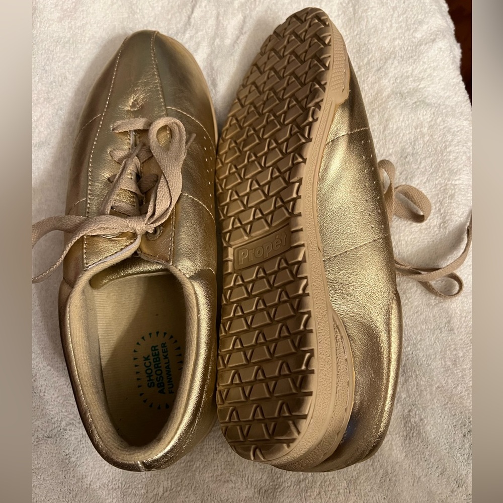 Propet Women's Metallic Gold Lace-Up Sneaker